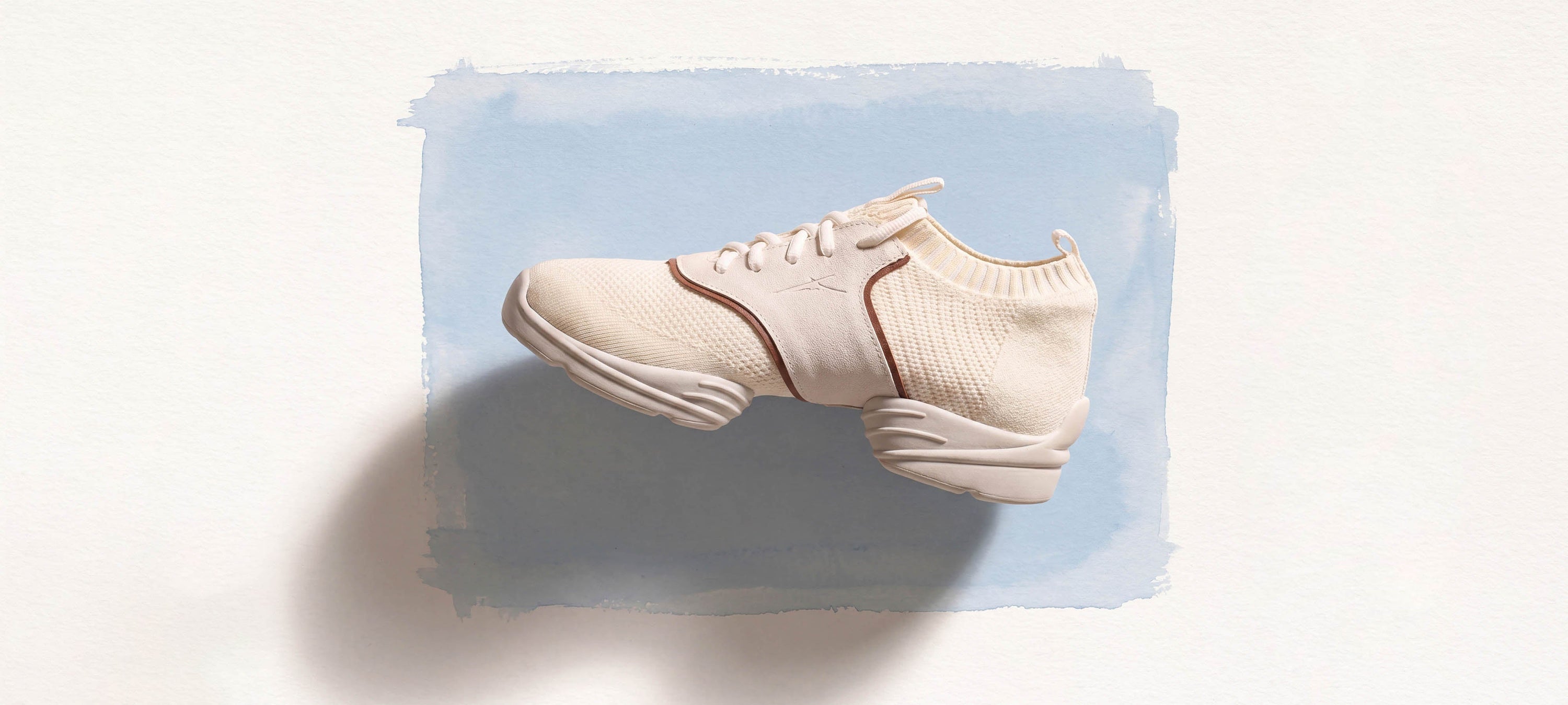 Dance Trainers vs Jazz Shoes: Which Should Dancers Choose?