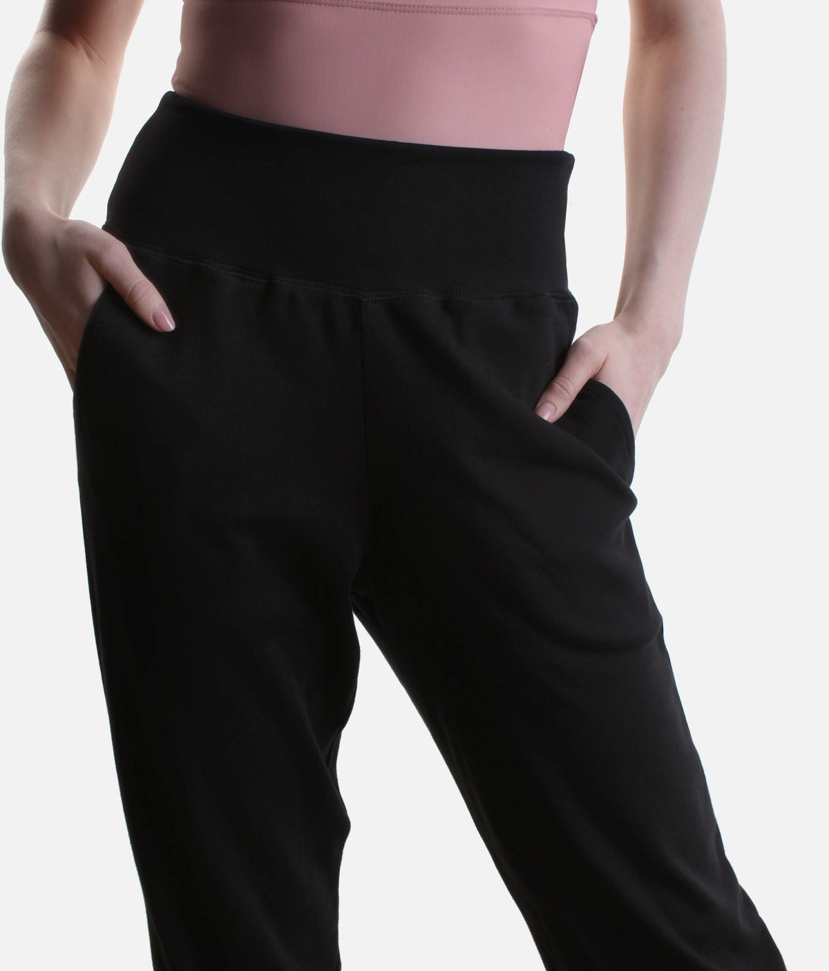 Loose-Fitting Capri Dance Pants - SD2407