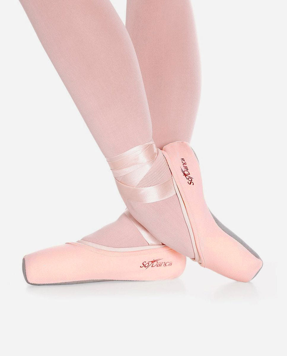 Pointe Shoe Cover - AC 09